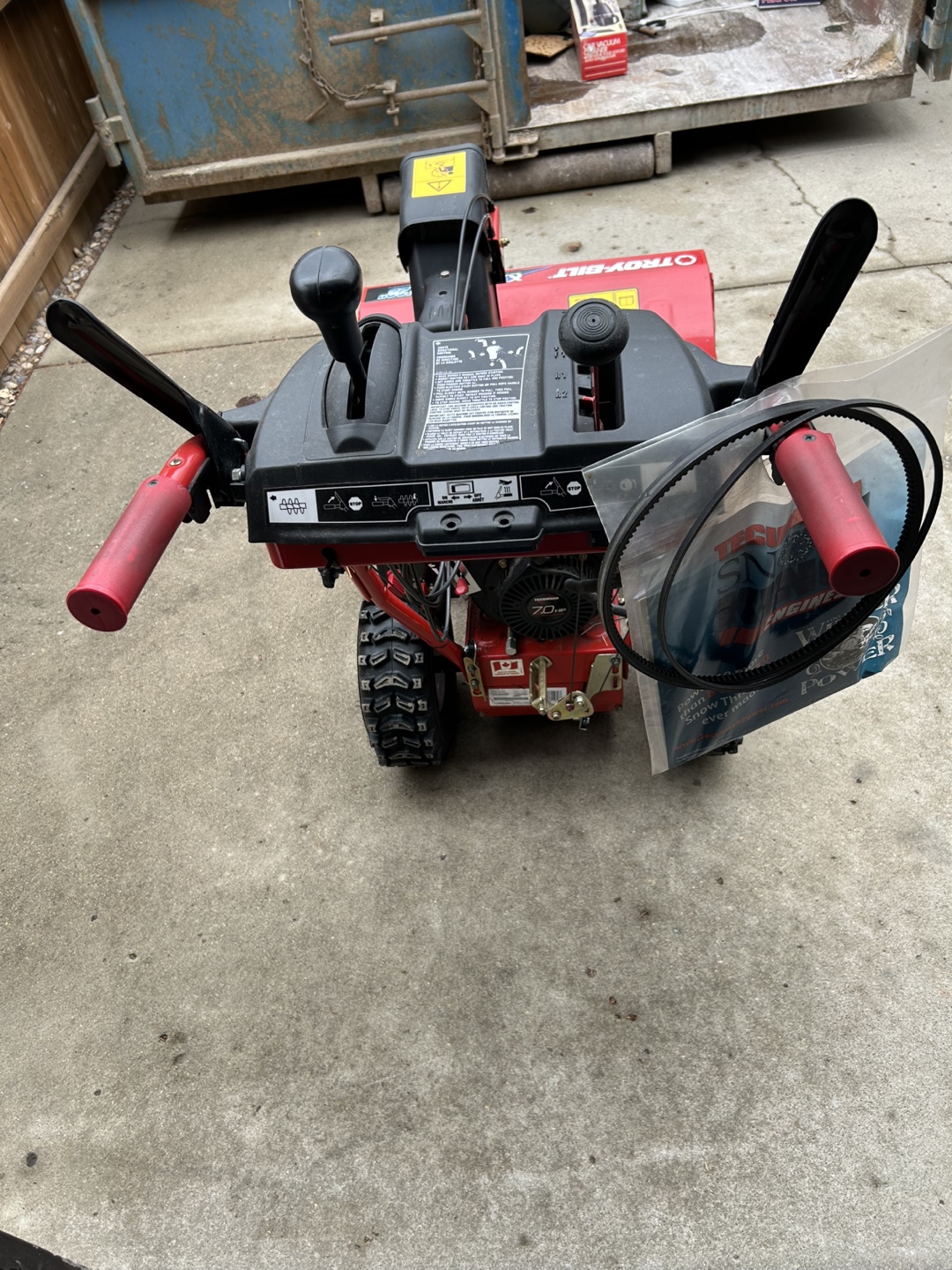 Troy-Bilt 2-Stage Snowblower - photo 5