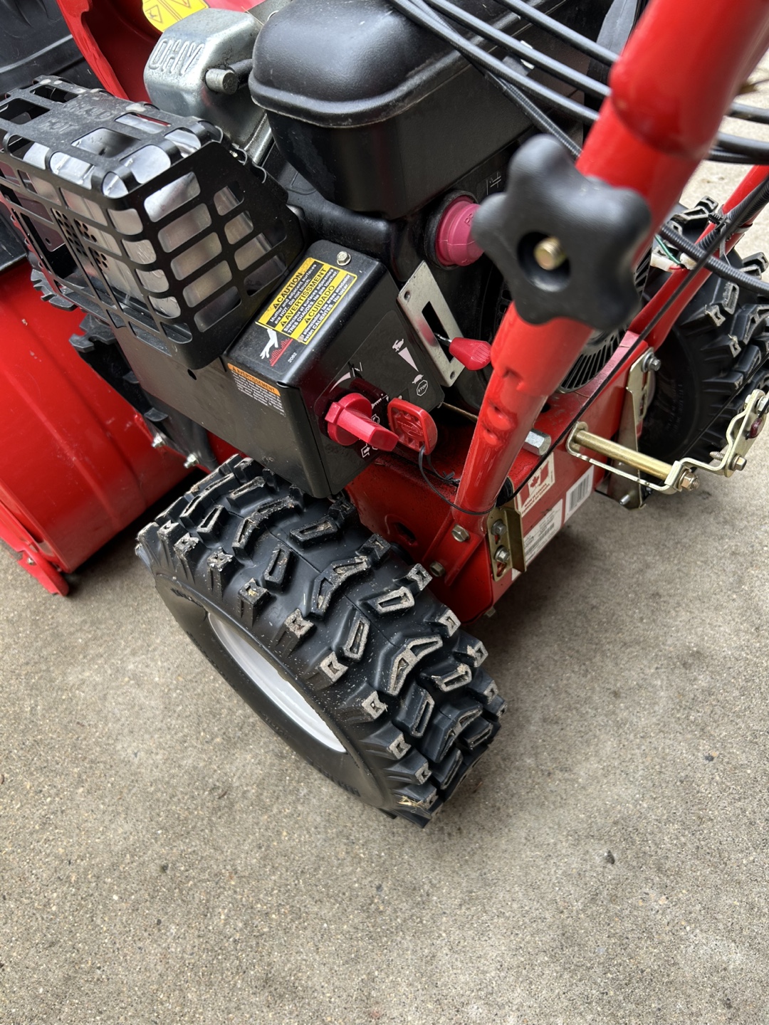 Troy-Bilt 2-Stage Snowblower - photo 3