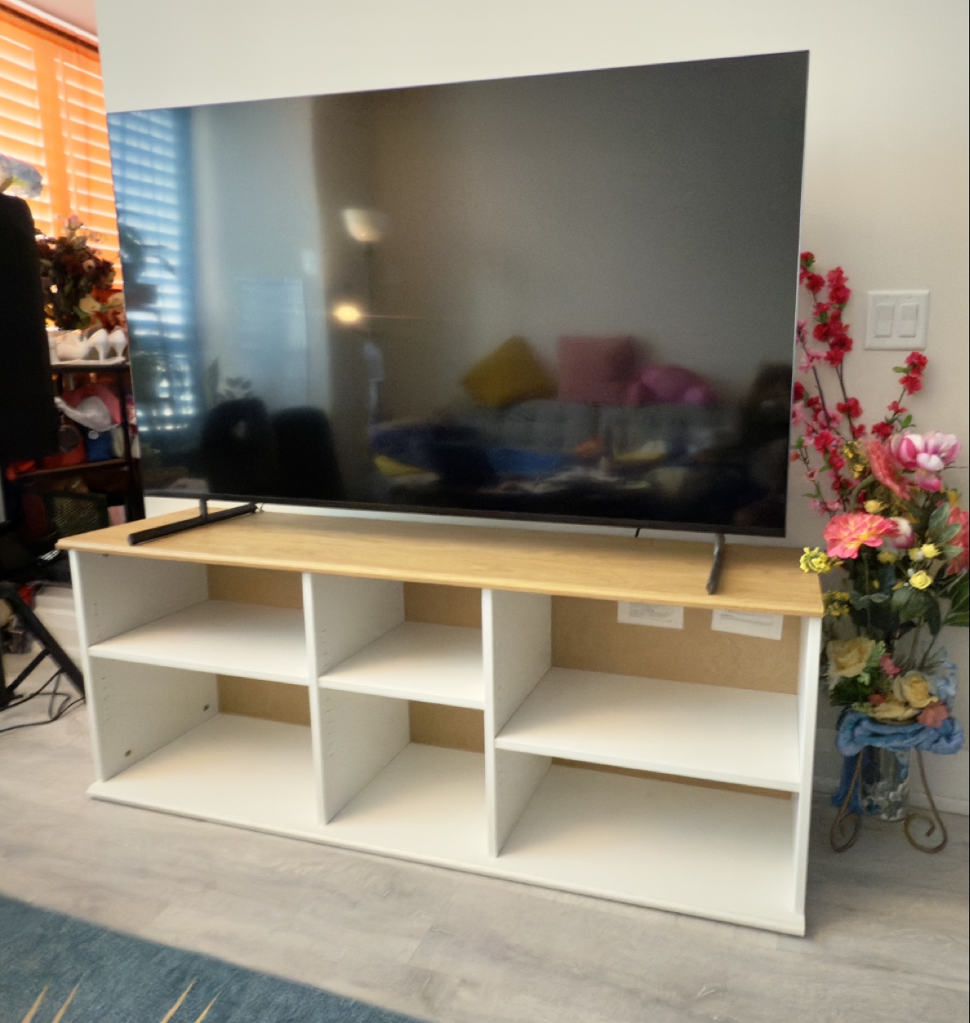 Moving Sale: Best Buy:2024 Sony Smart - photo 2