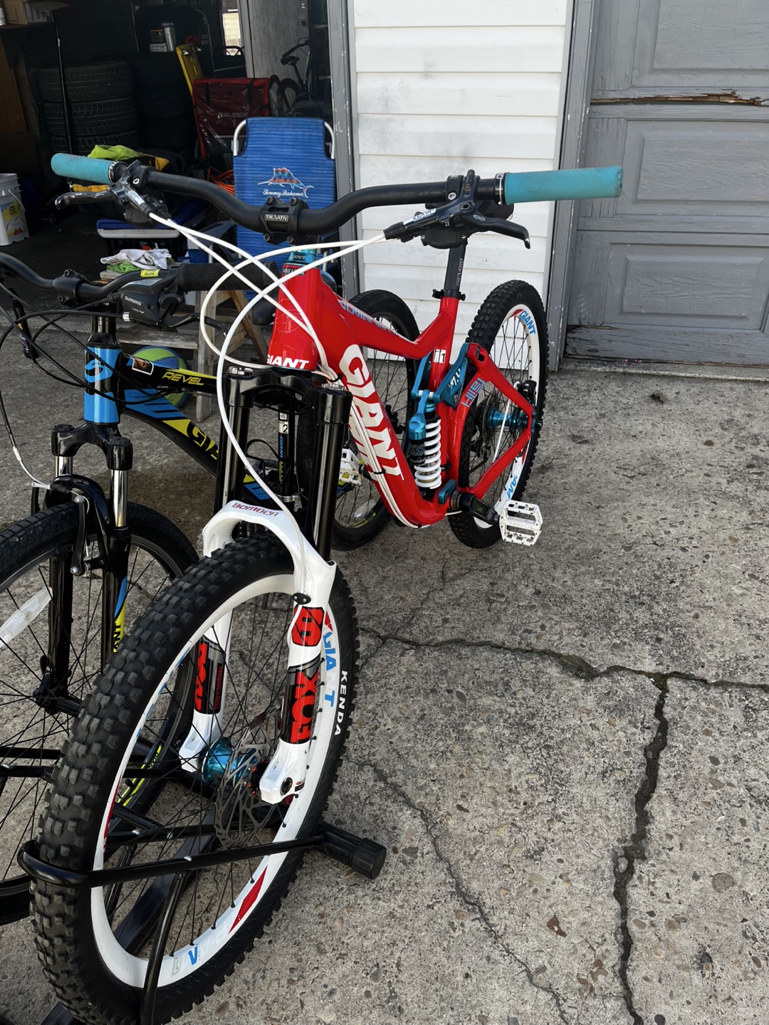 Giant Bicycles Bundle:  Downhill & Mountain Bike - photo 4