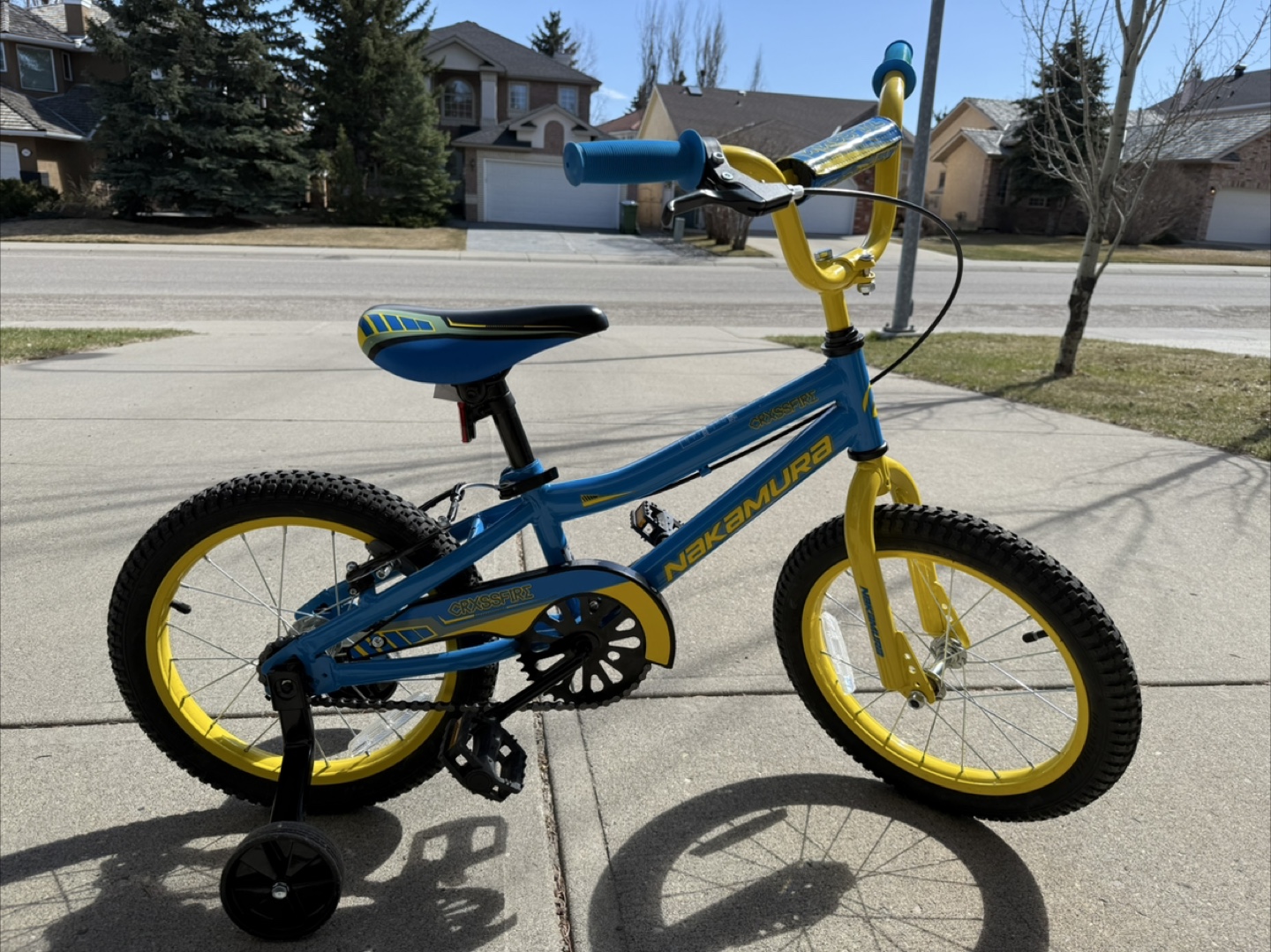 Nakamura Crxssfire 16” Kids' Bike with Training Wheels