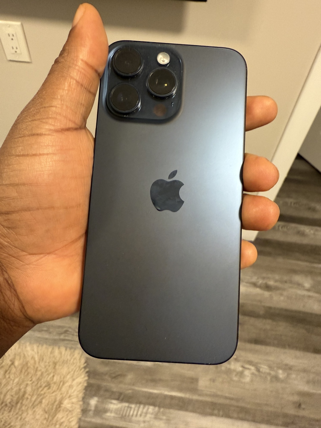iPhone 15 Pro Max - 256GB - Blue Titanium - Excellent Condition - photo 4