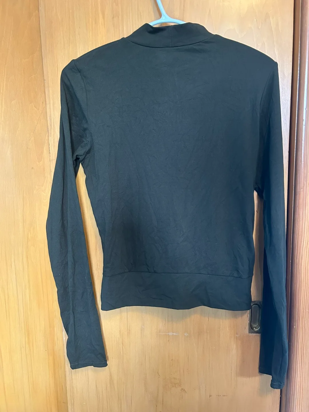 🥕 Medium Dark Green Mock Neck Twist Front Long Sleeve image indicator(2)