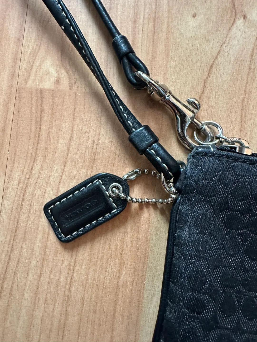 Coach Black Signature Wristlet image indicator(2)