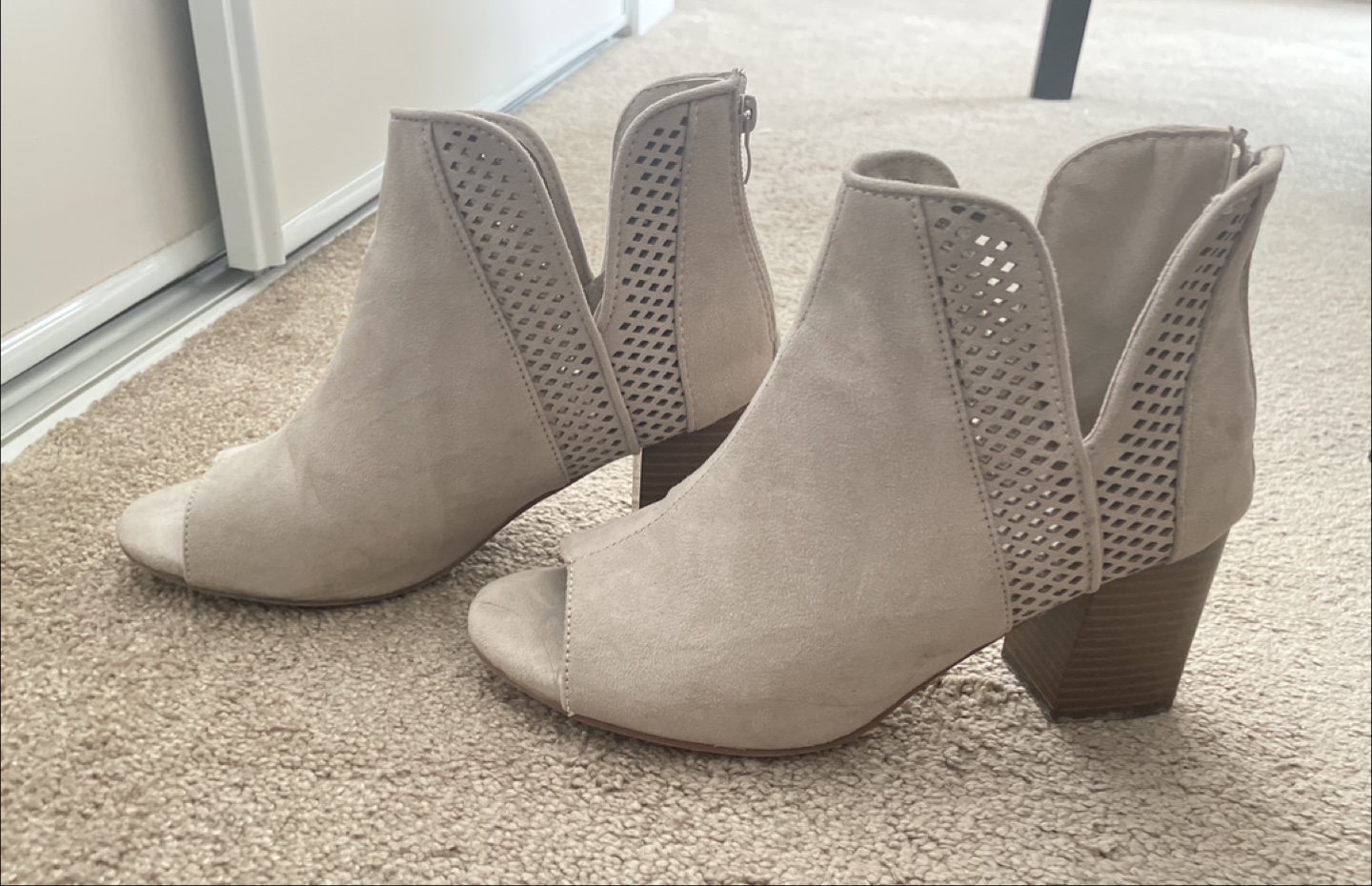 Beige Cut-Out sandals