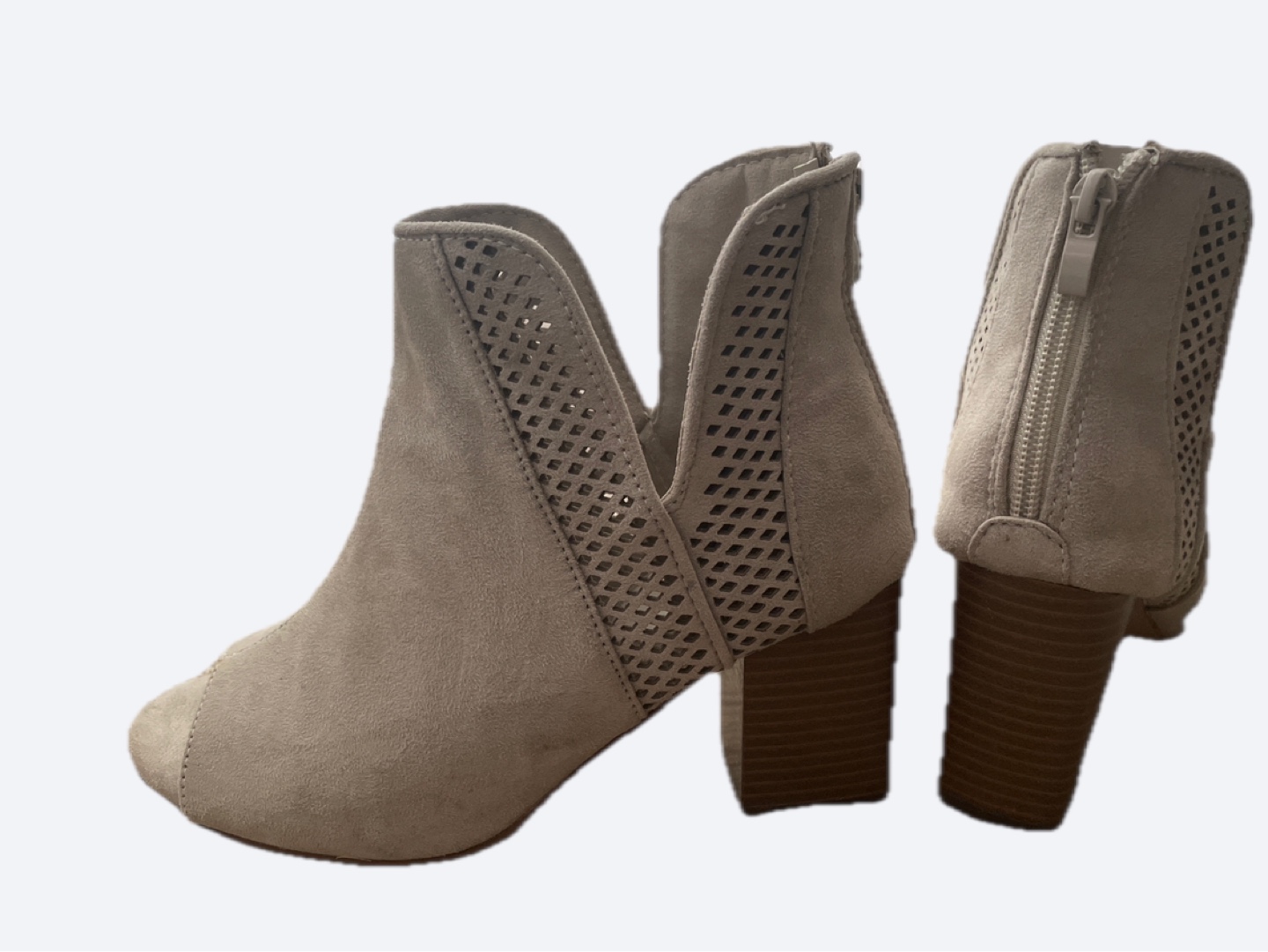 Beige Cut-Out sandals - photo 3