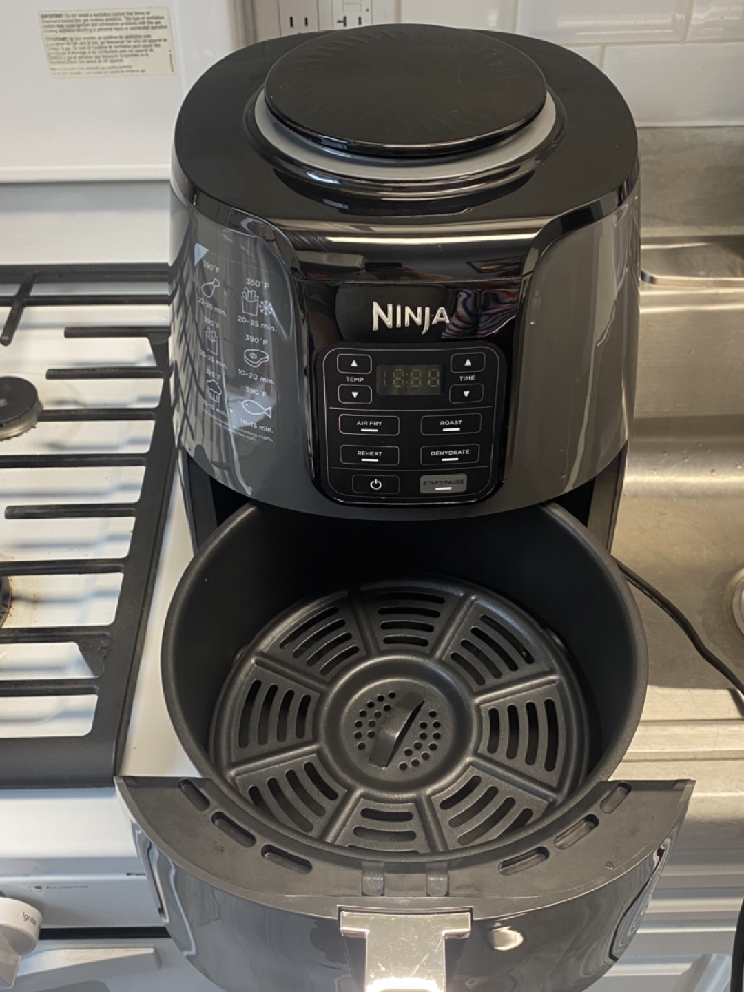 Ninja AF101 Air Fryer - photo 2