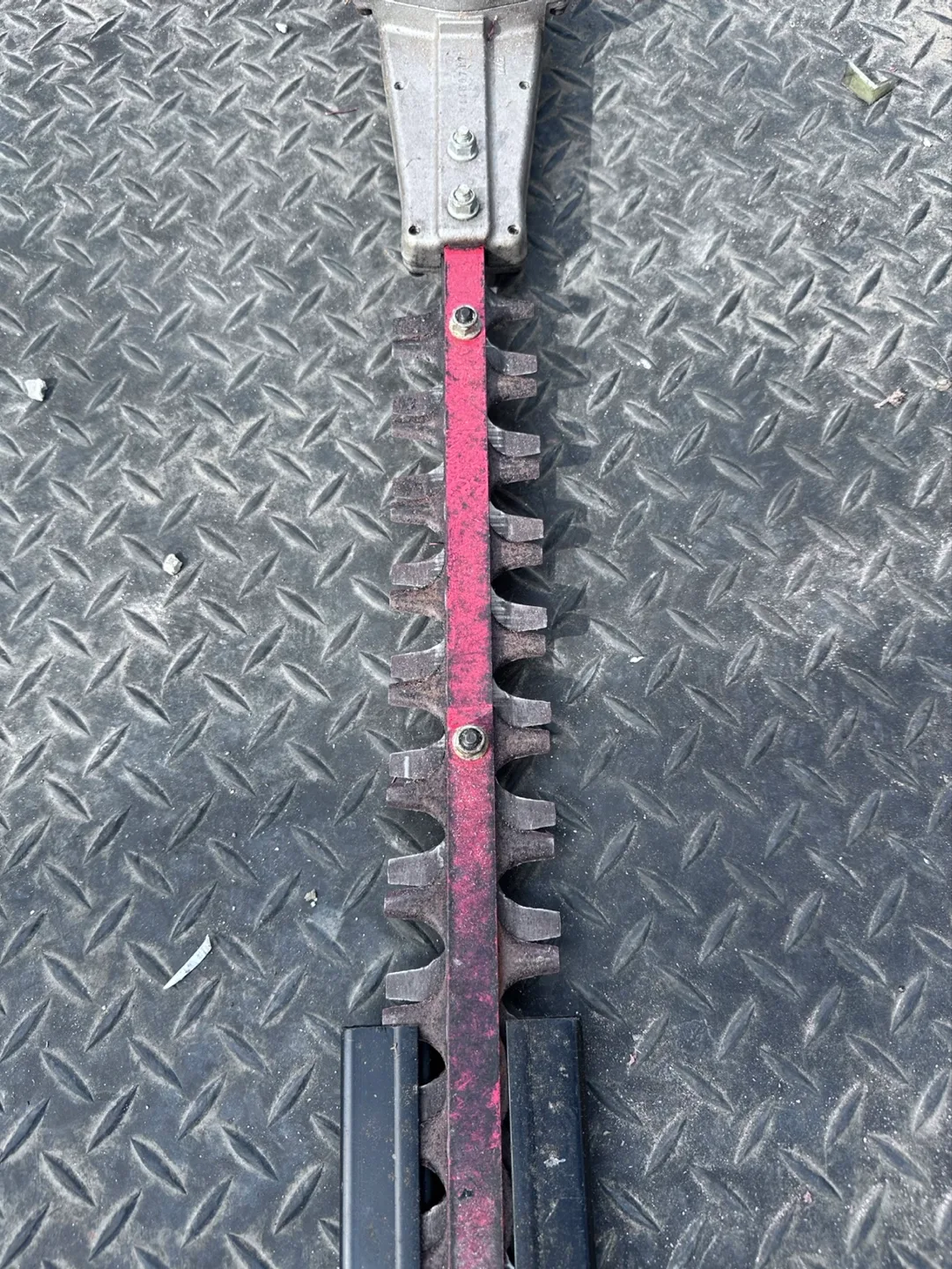 Husqvarna Hedge Trimmer Attachment 💚 image indicator(4)