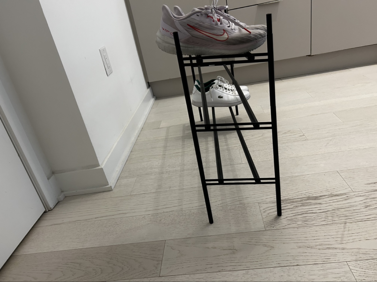 Three-Tier Black Metal Shoe Rack - photo 4