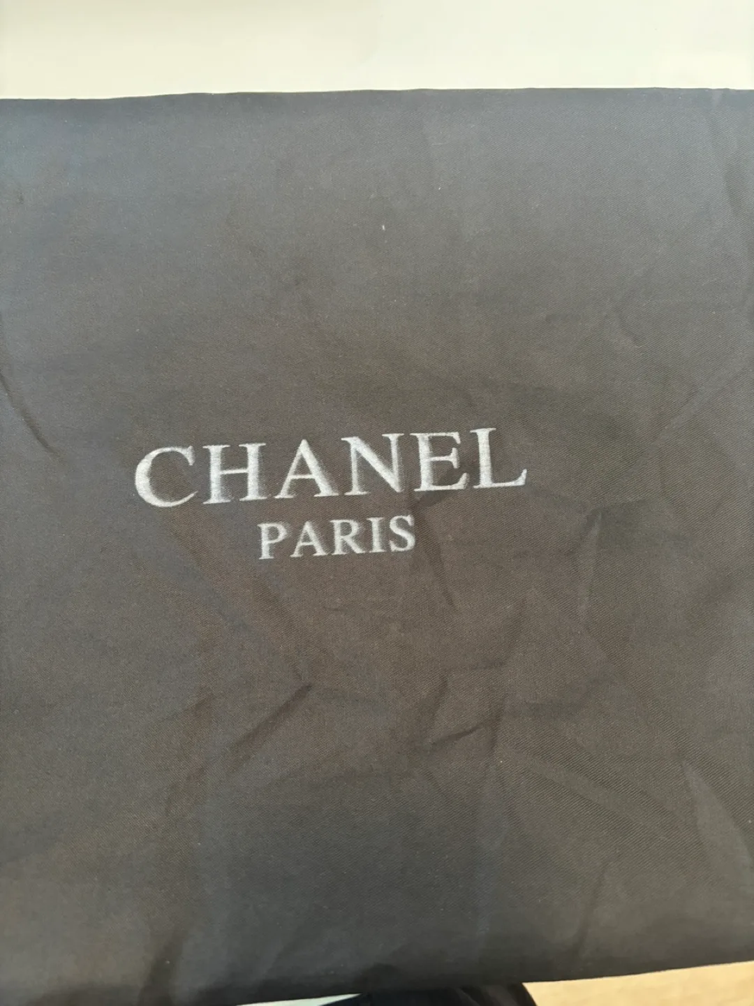 Chanel Classic Flap Bag image indicator(9)