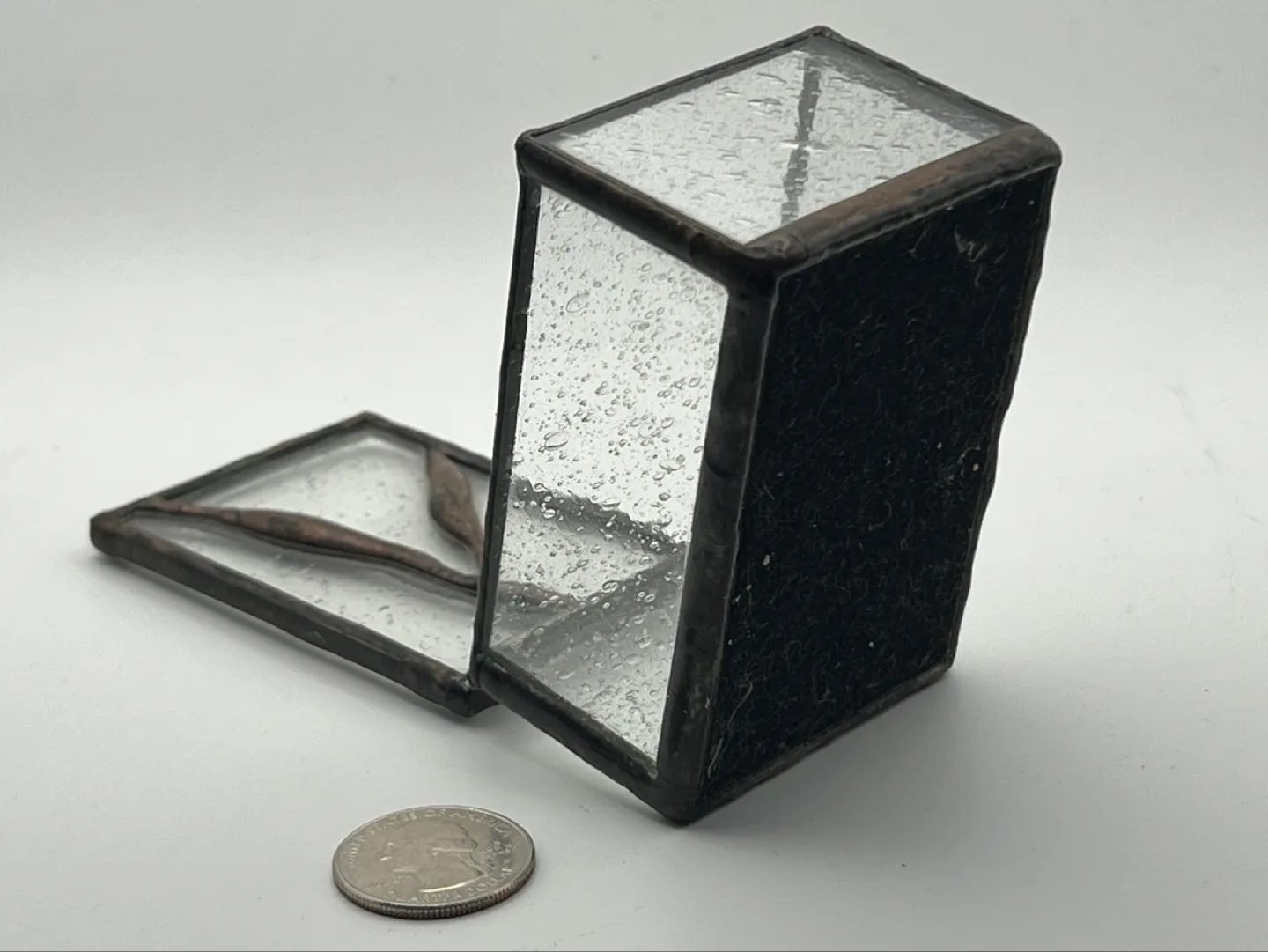 Small Glass Trinket Box with Copper Accents image indicator(4)