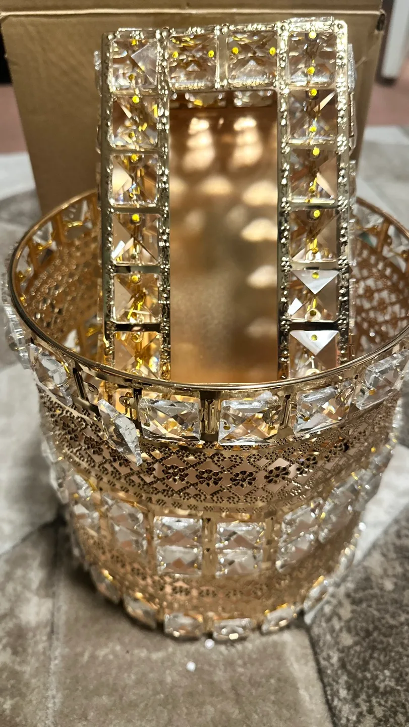Gold Crystal Tissue Box and Wastebasket Set image indicator(5)