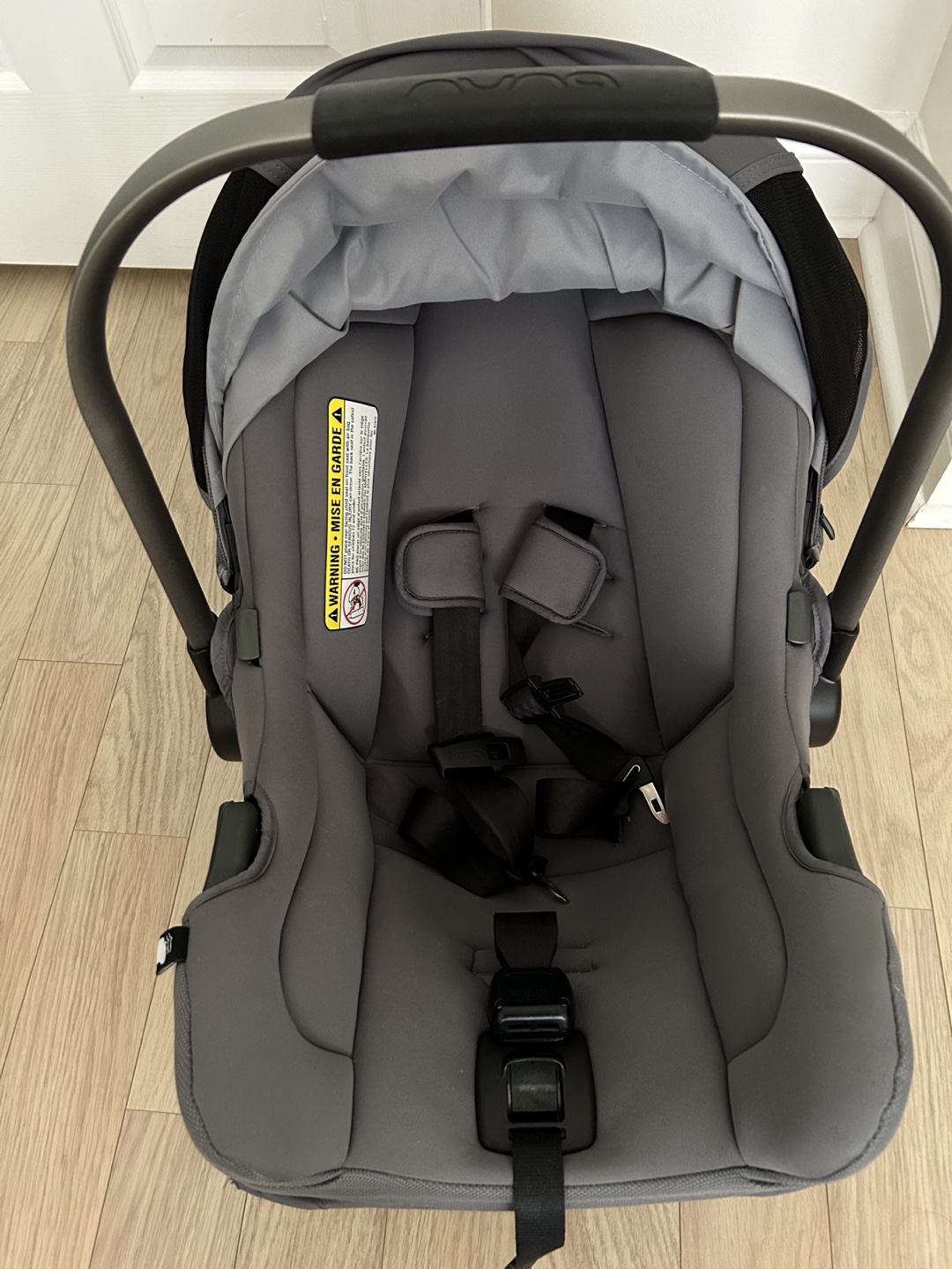 Nuna Pipa Lite Infant Car Seat - Grey