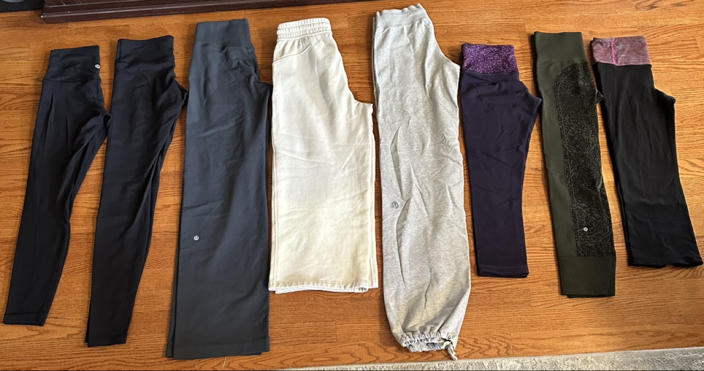 Lululemon Size 4 pants - photo 3