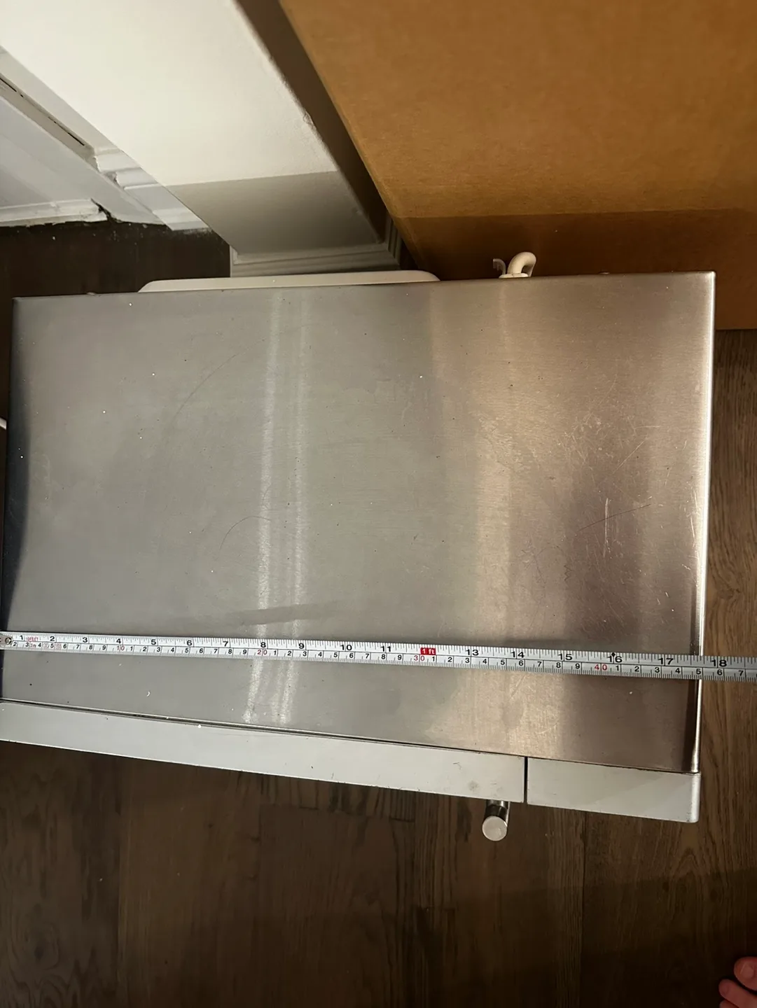 Sylvania Microwave - Like New image indicator(4)