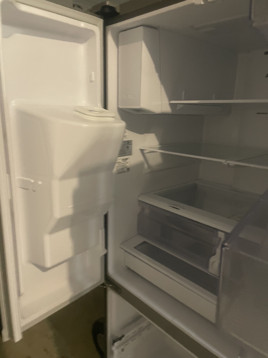 LG French Door Refrigerator - photo 5