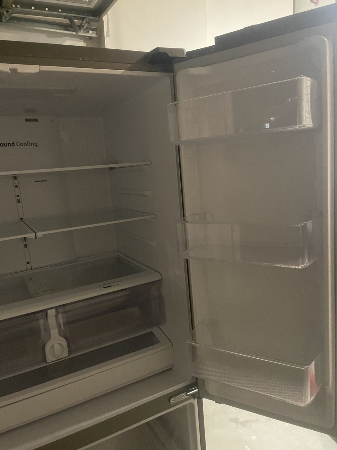 LG French Door Refrigerator - photo 2