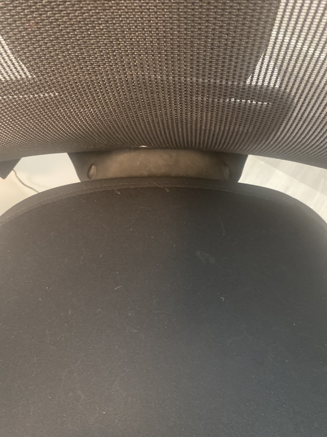 Black Mesh Office Chair with Adjustable Arms - photo 4