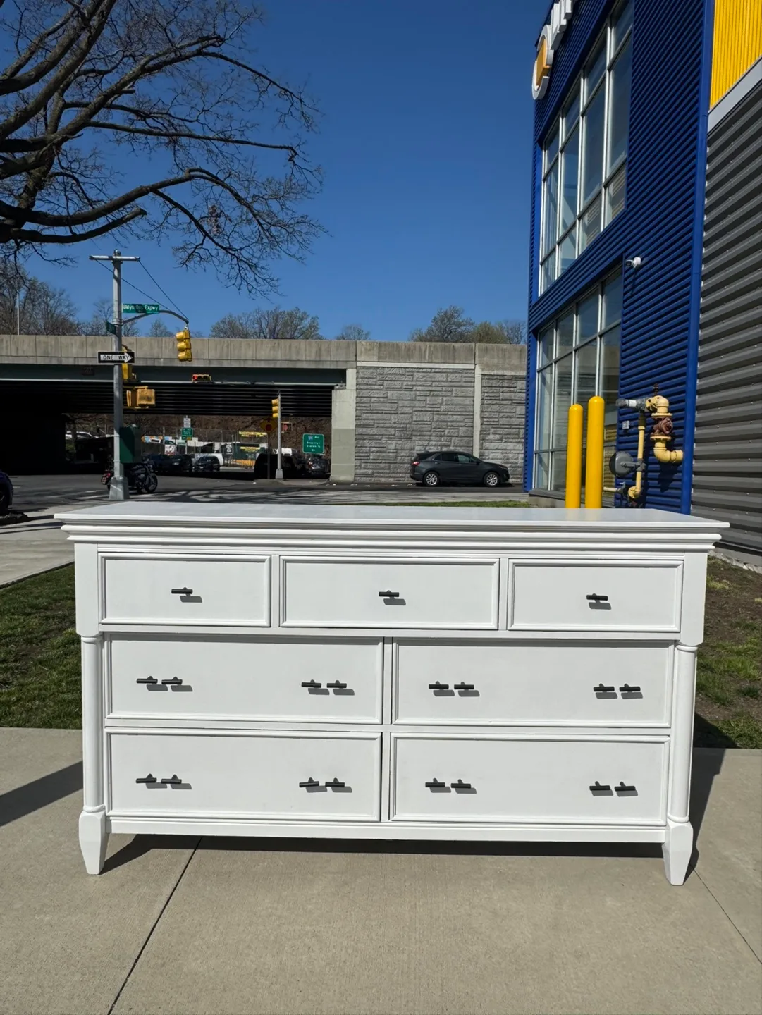 Free delivery double dresser thumbnail