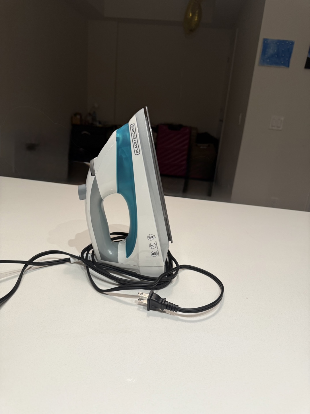 Black+Decker Iron - photo 3