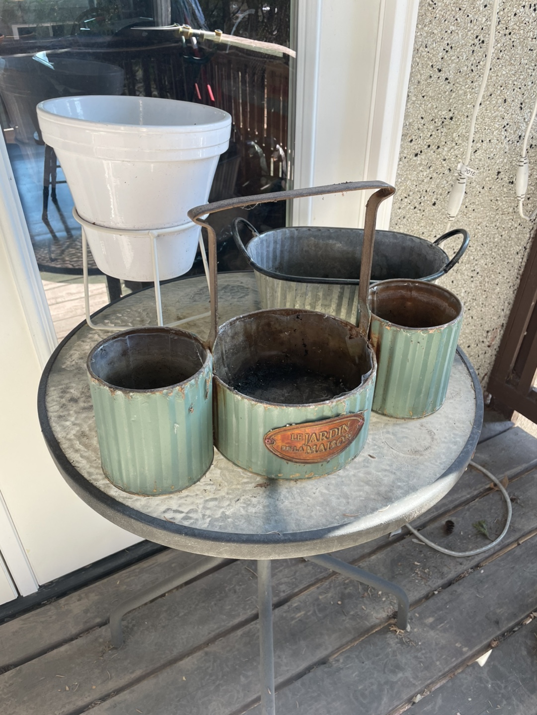 #freecycle Pots for summer plants - photo 2