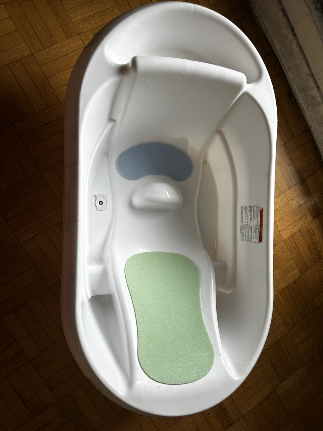 Baby Bath Tub with Newborn Support