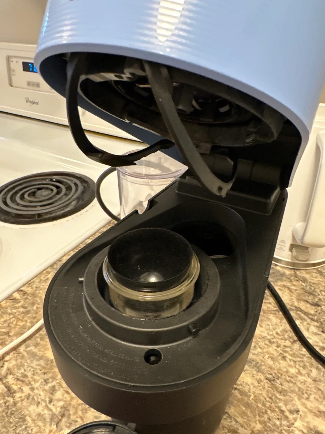 Nespresso Essenza Mini Coffee Machine - Pastel Blue image indicator(2)