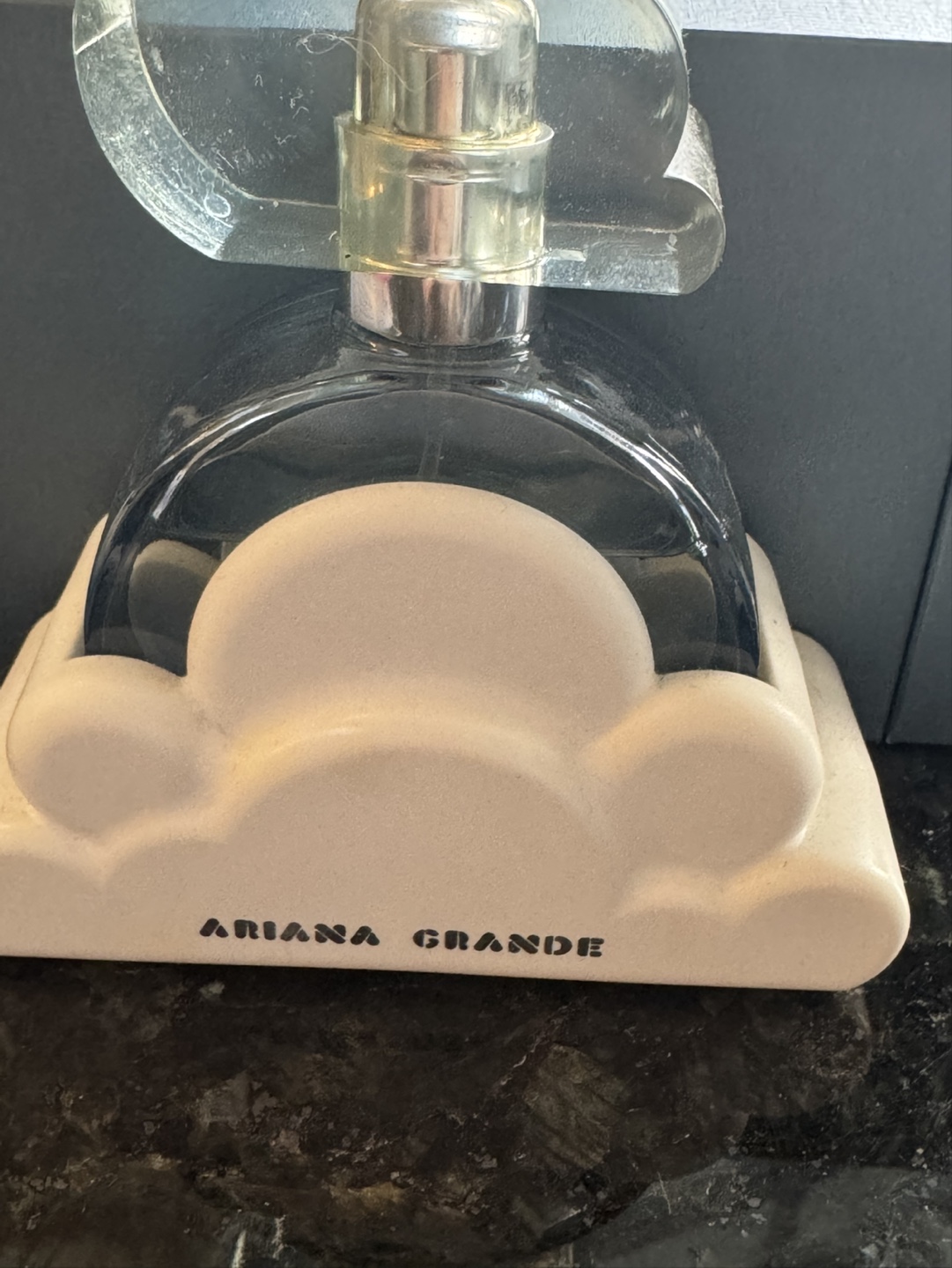 Ariana Grande Cloud Perfume
