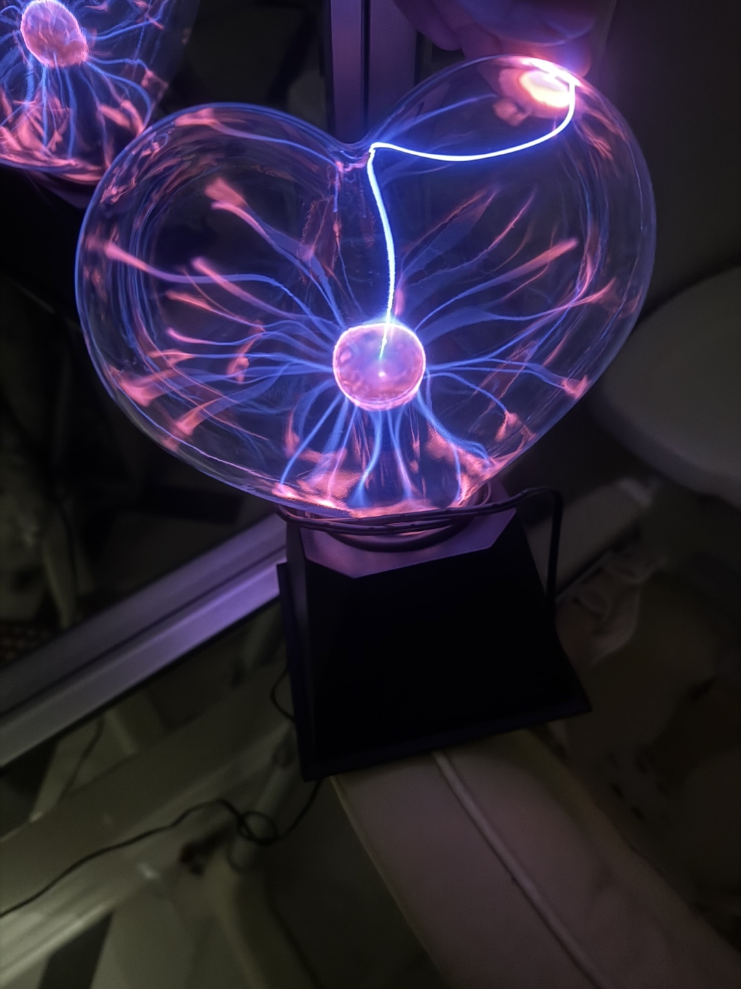 Heart-shaped Plasma Ball Lamp - photo 2