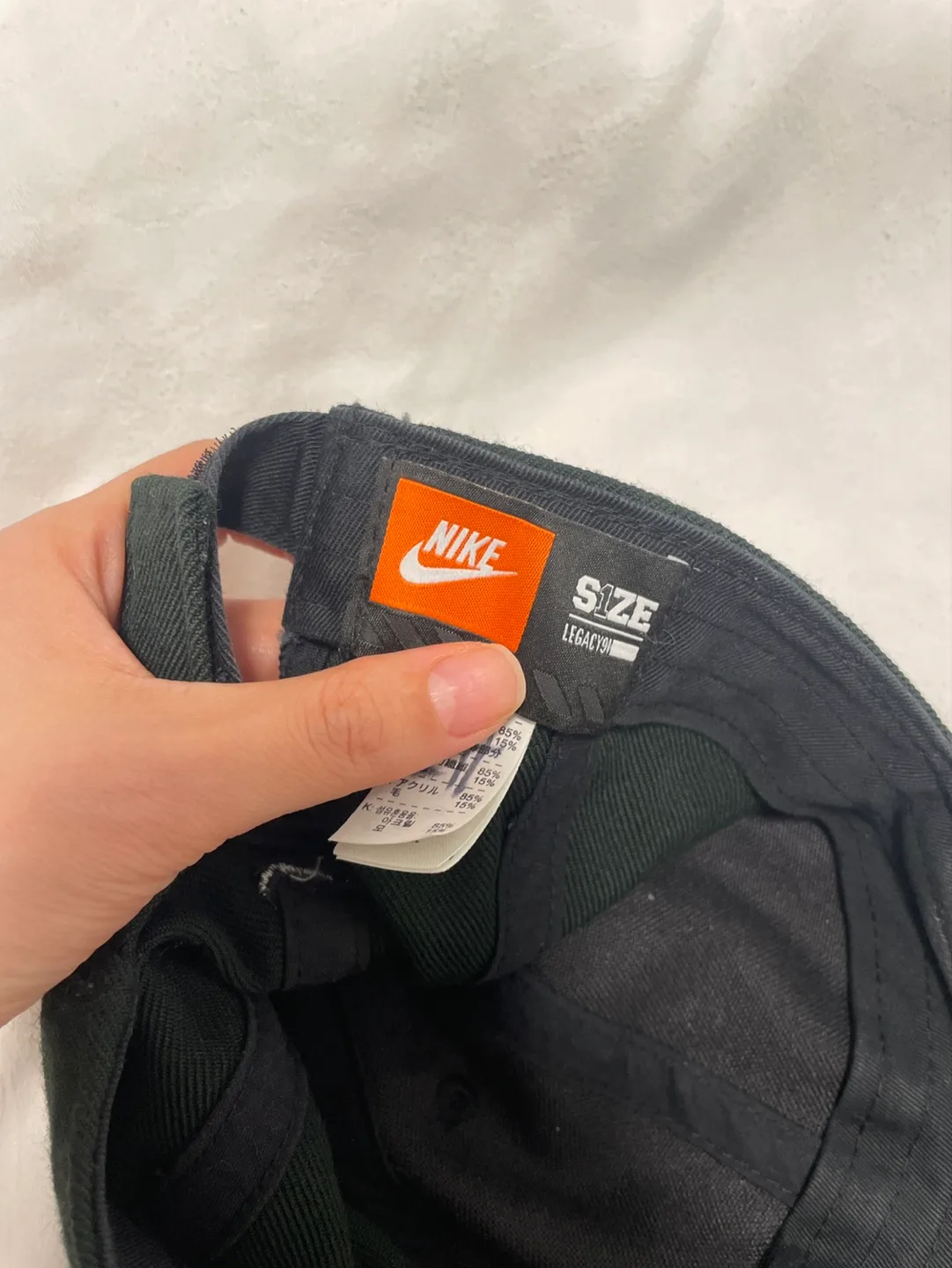 Nike Black Cap image indicator(2)