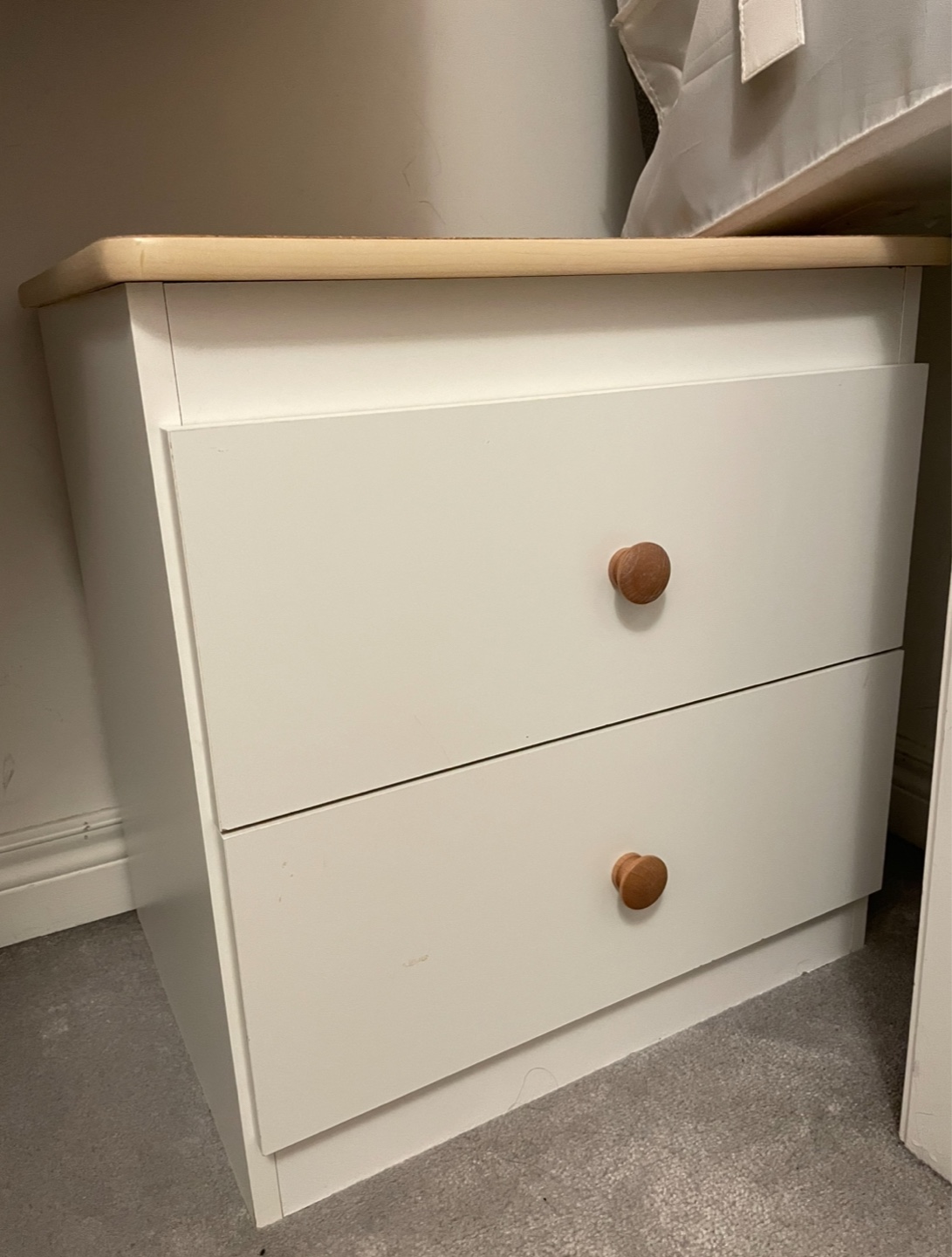 White dresser and nightstand with mirror - photo 2