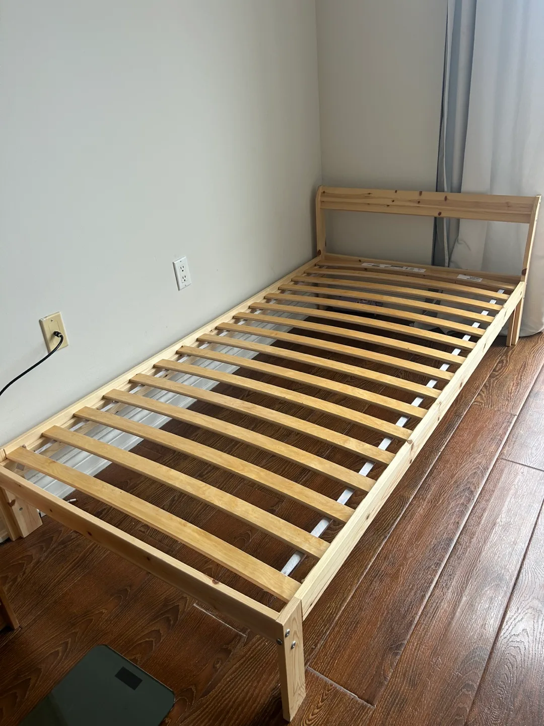 IKEA Twin Bed Frame with Mattress image indicator(5)