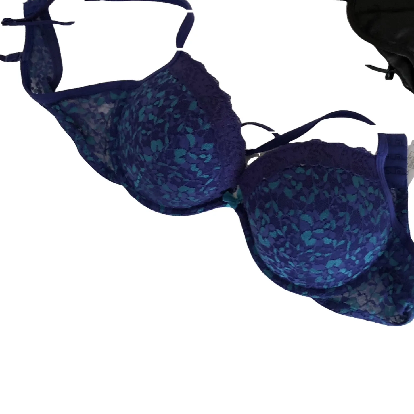 Women's Lingerie Bundle: Bras & Sleepwear image indicator(2)