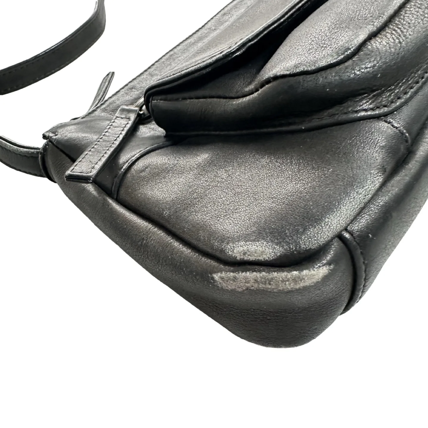 Derek Alexander Black Leather Crossbody Phone Bag image indicator(8)