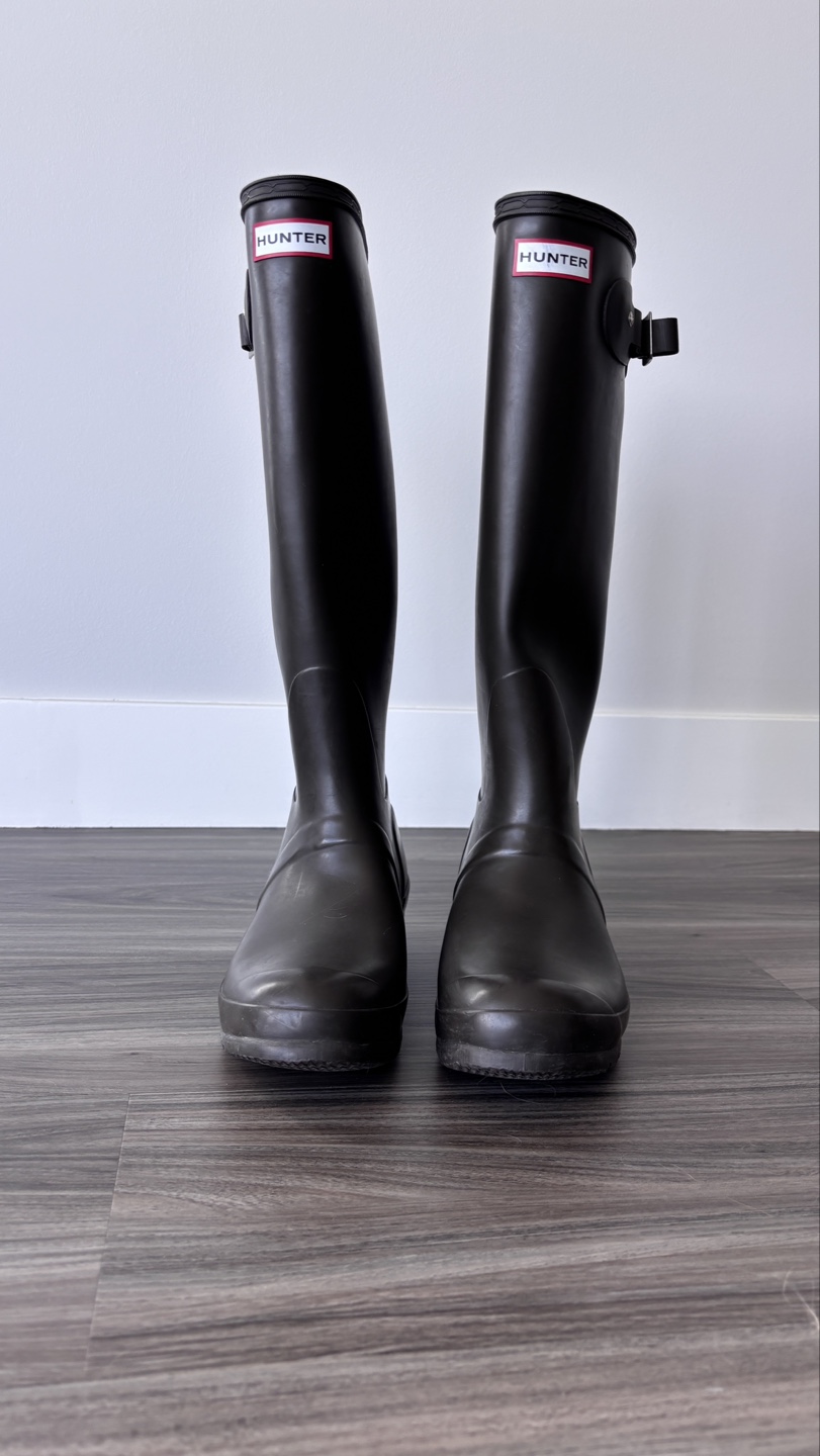 Hunter Boots - Move-out Sale ⚡️ - photo 2