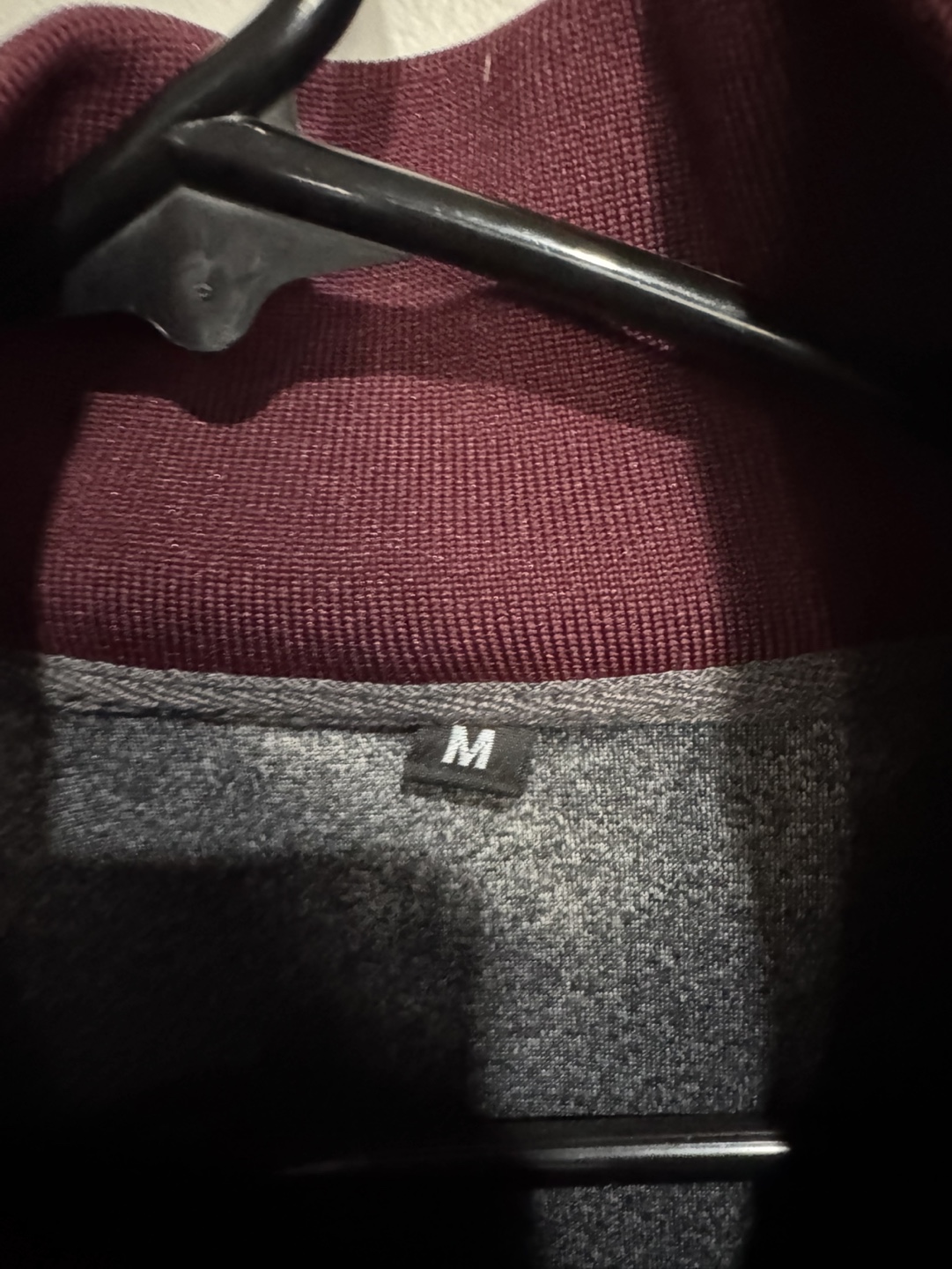 Grey and Burgundy Tracksuit Size Medium - photo 3