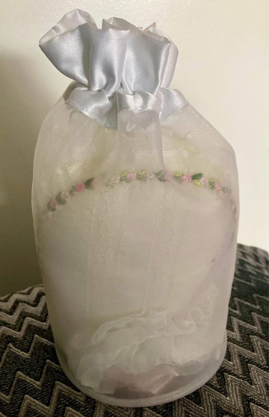 Vintage Lace & Satin Ring Bearer Pillow Set - photo 4