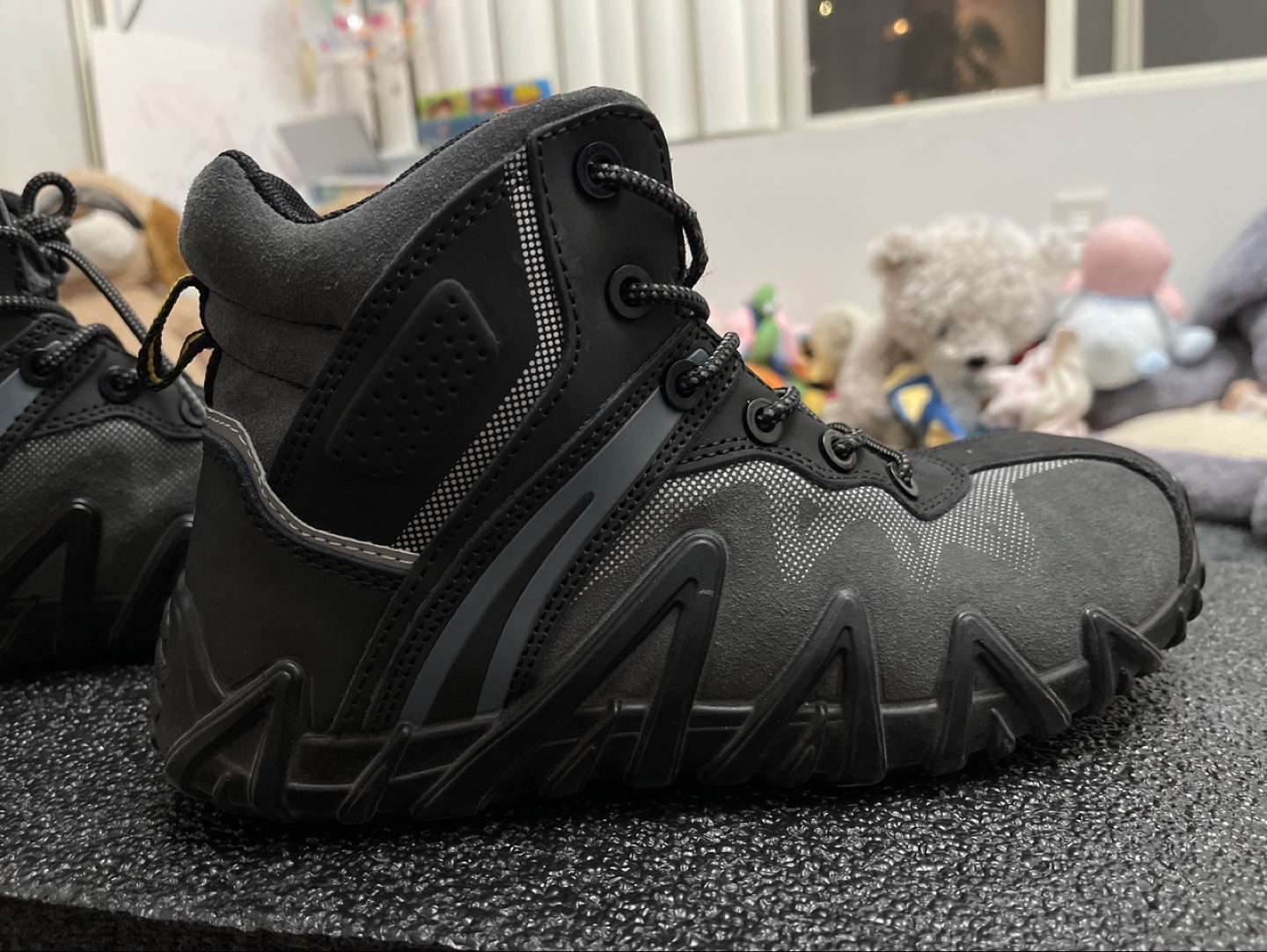 Terra Safety Boots - Size 8 US - photo 4