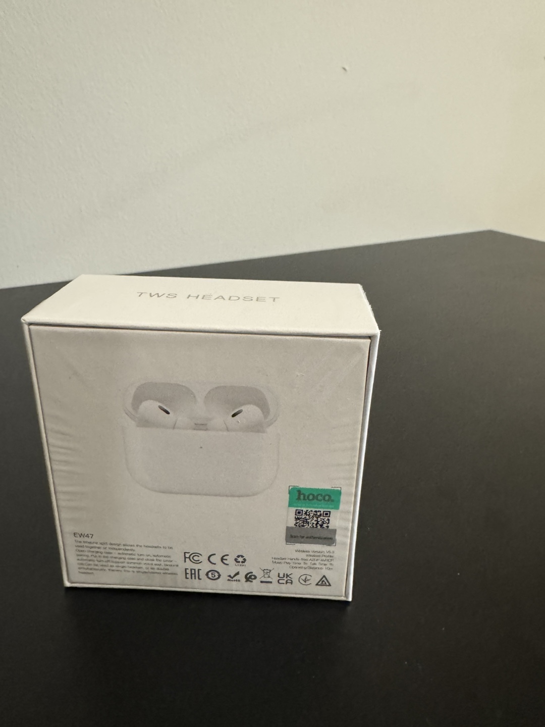 hoco EW47 TWS Headset - Wireless Earbuds