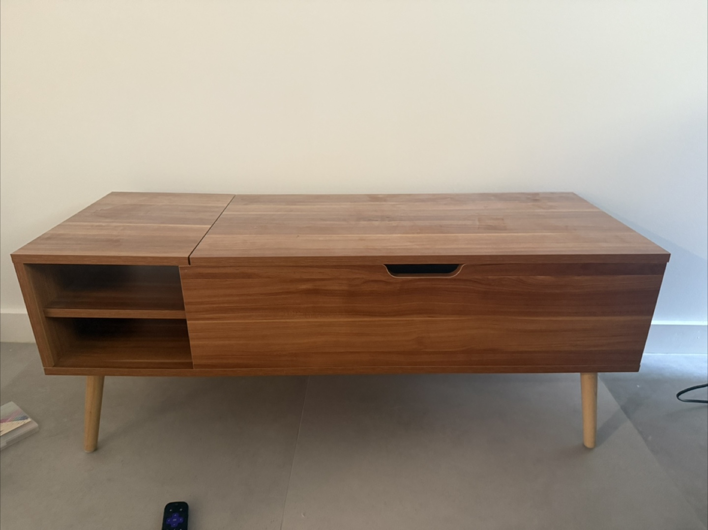 Mid-Century Modern Lift-Top Coffee Table with Storage