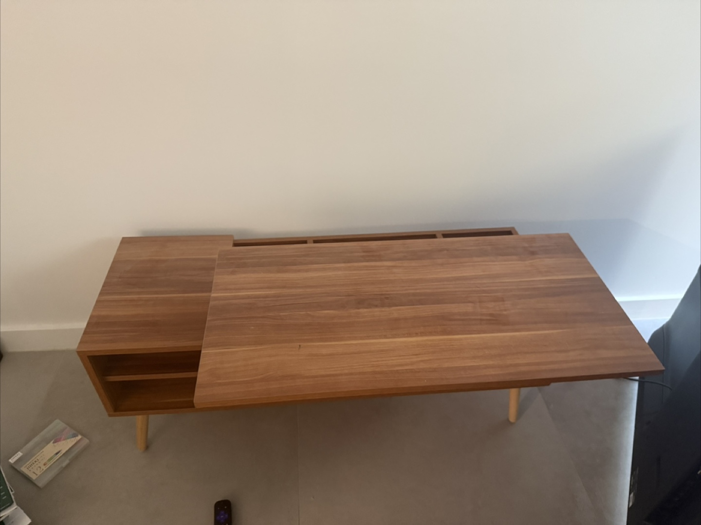 Mid-Century Modern Lift-Top Coffee Table with Storage - photo 2