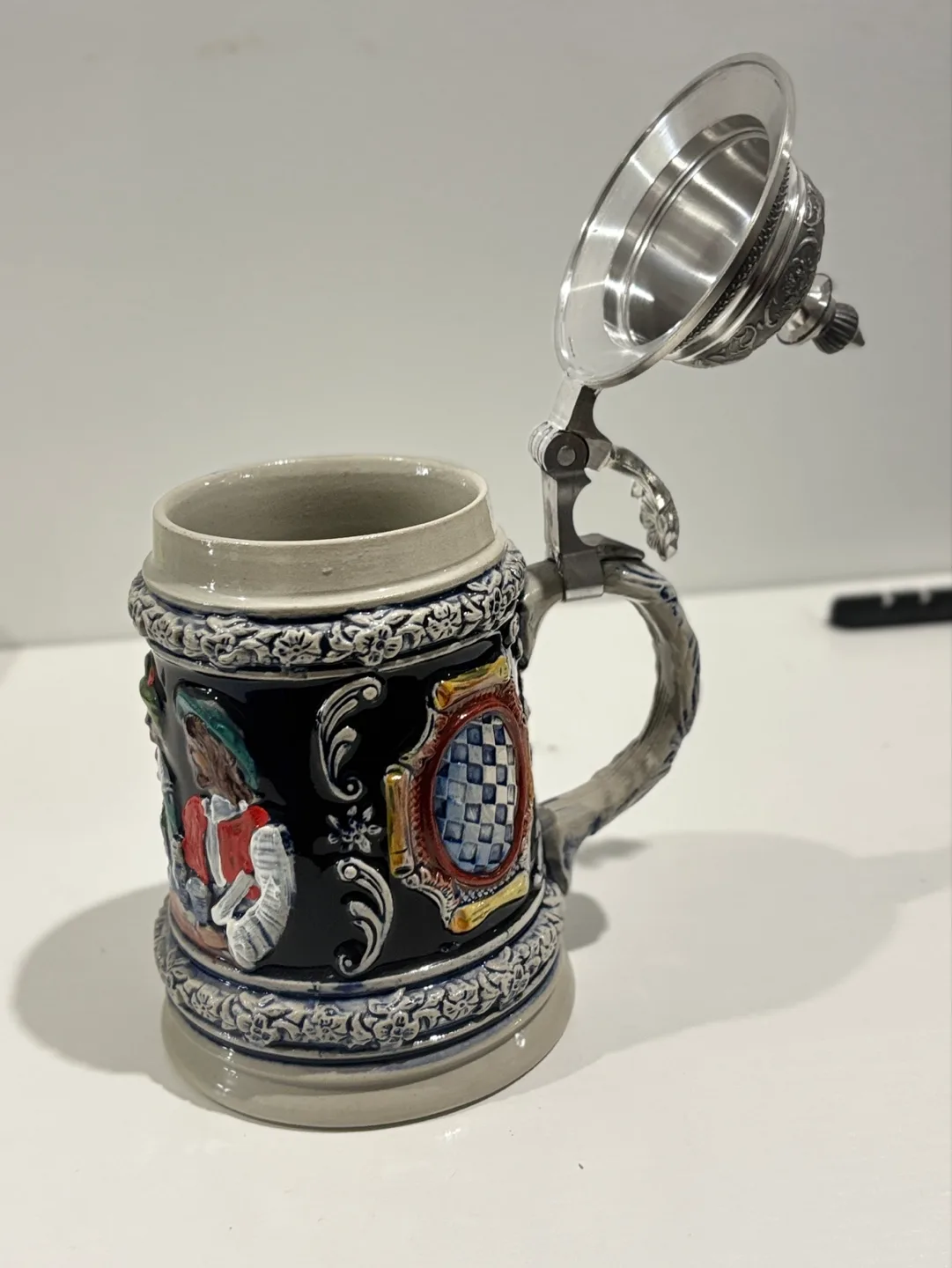 Vintage German Beer Stein with Lid image indicator(3)