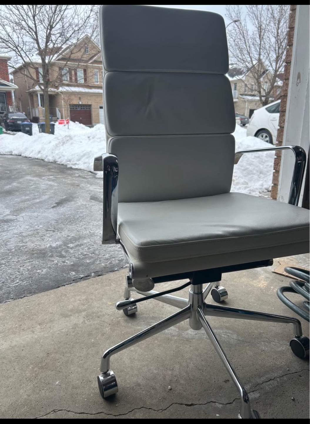 Pair of Modern White Leather Executive Office Chairs