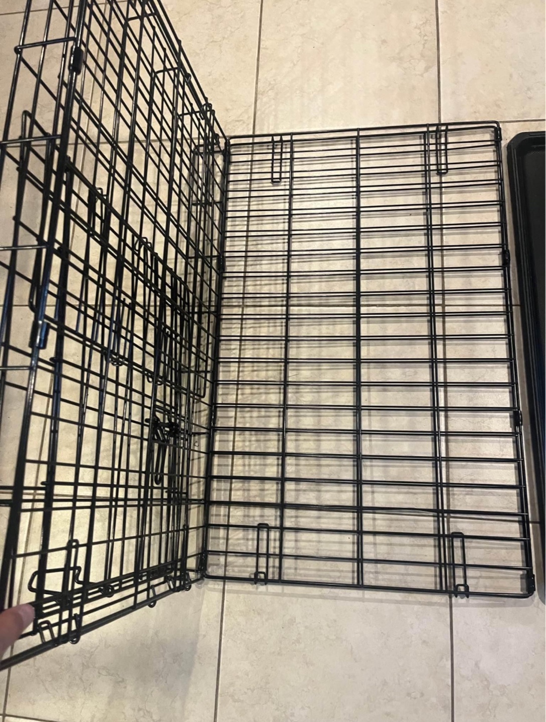 Black Metal Dog Crate with Tray - photo 4