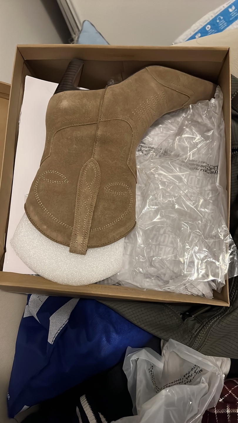 Steve Madden Josephine Western Booties - Taupe Suede - photo 2