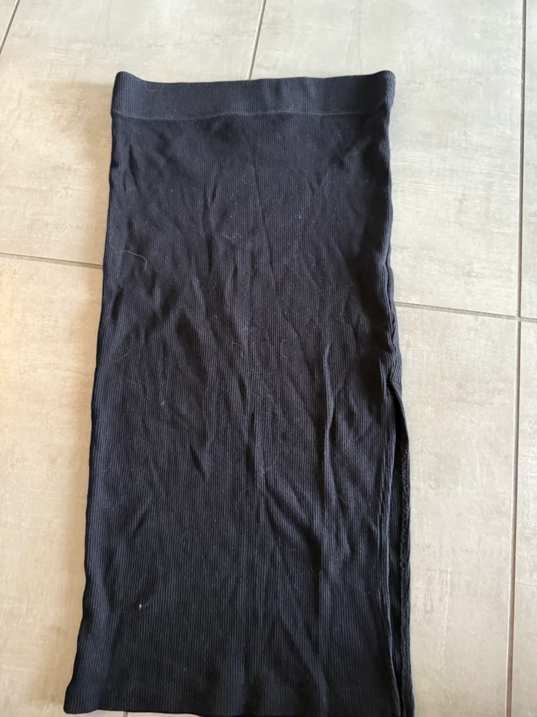 Black Ribbed Knit Midi Skirt thumbnail