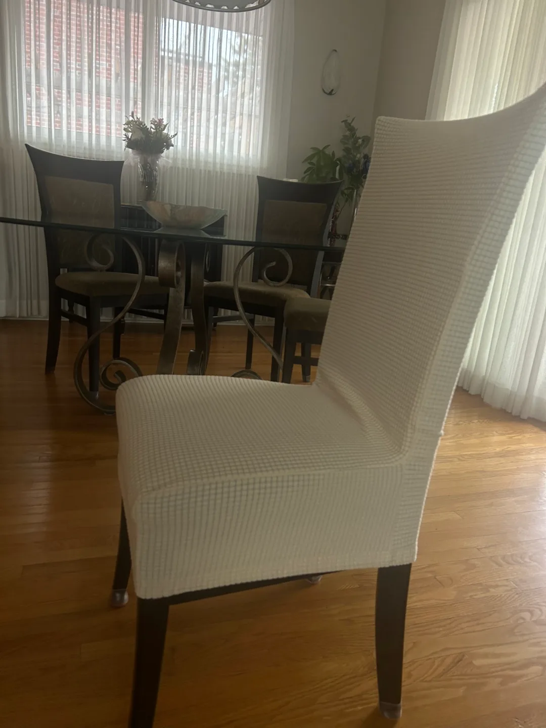 6 Cream-coloured Chair Covers image indicator(3)