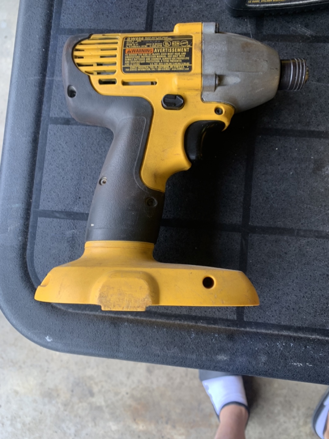 Dewalt 18 volt impact drill and hammer drill - photo 2