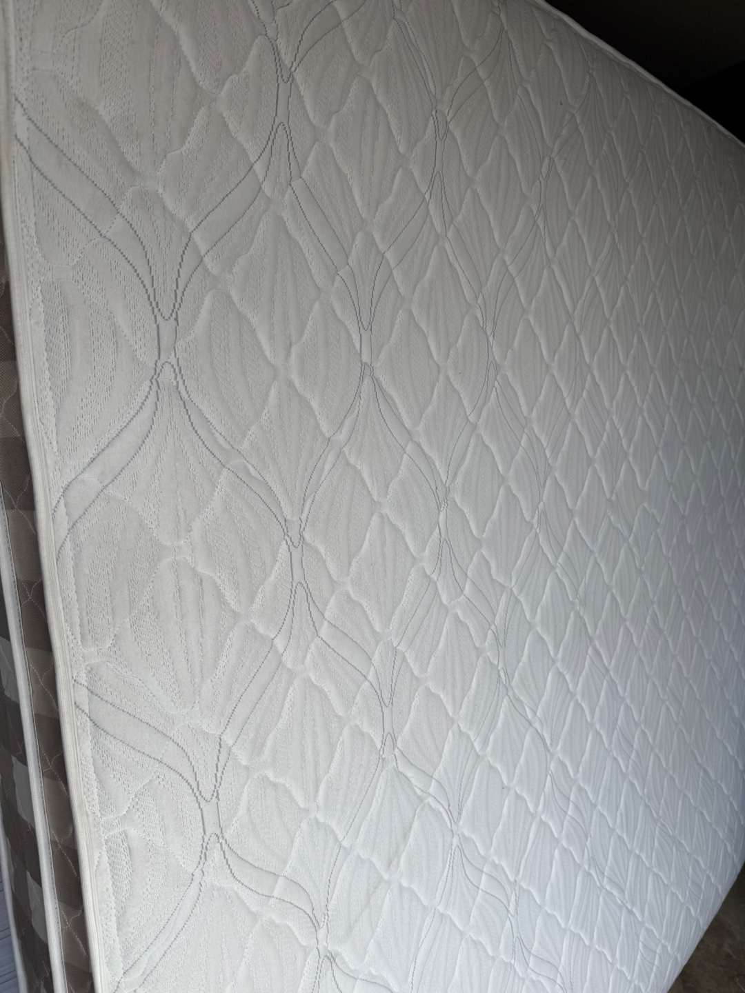 King mattress - photo 2