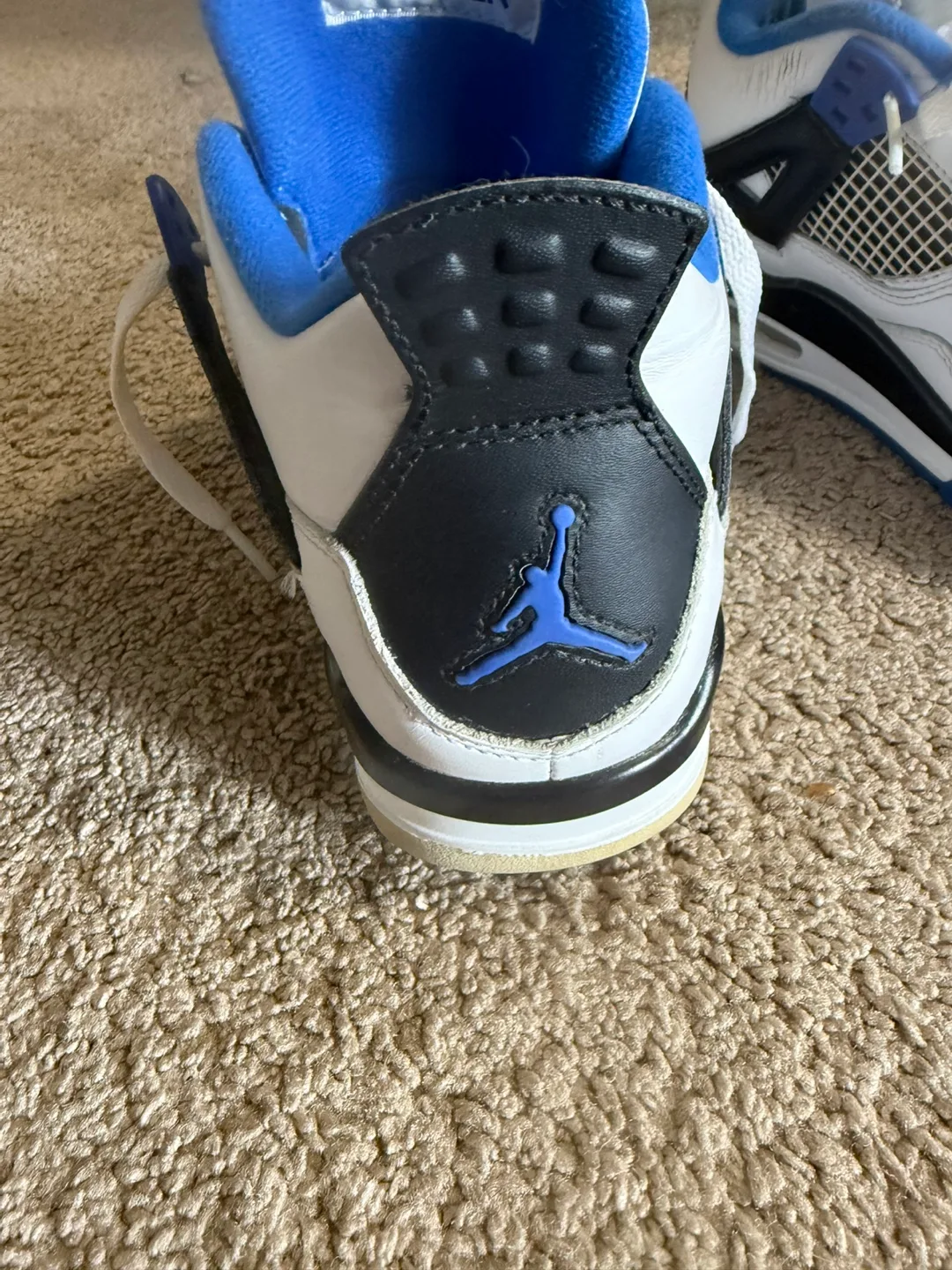 Air Jordan 4 Retro 'Columbia' image indicator(3)
